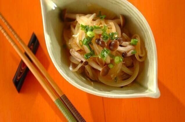  ゆで玉ネギのポン酢和え