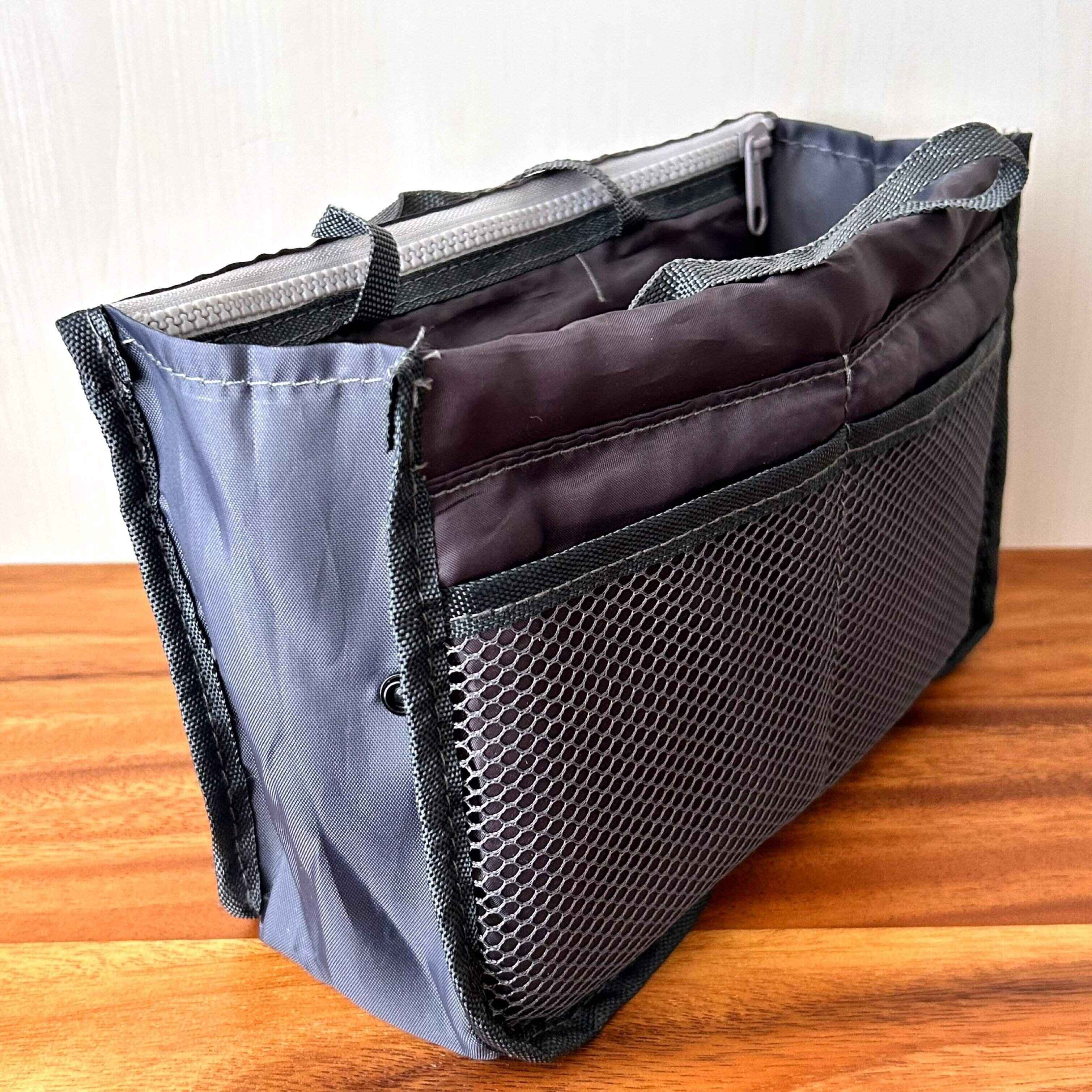 マチが広がるバッグインバッグ