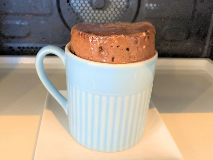 ホットケーキミックス レンジで簡単フォンダンショコラ マグカップで混ぜるだけ2分で完成 サンキュ ホットケーキミックス レンジで簡単フォンダンショコラ マグカップで混ぜるだけ2分で完成 サンキュ