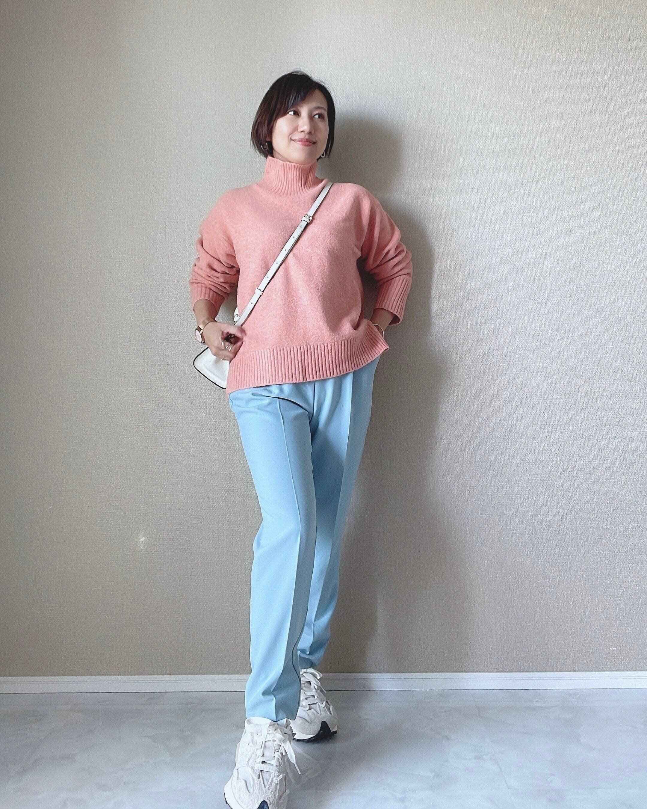 スフレヤーンハイネックセーター