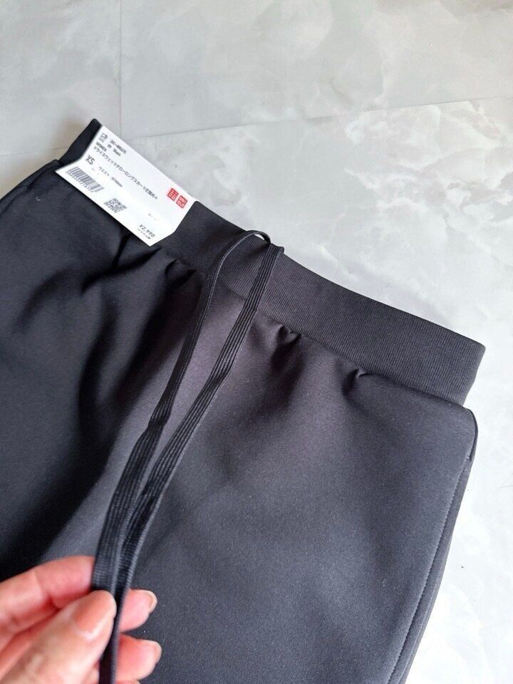 ユニクロ　ドライスウェットナローロングスカート