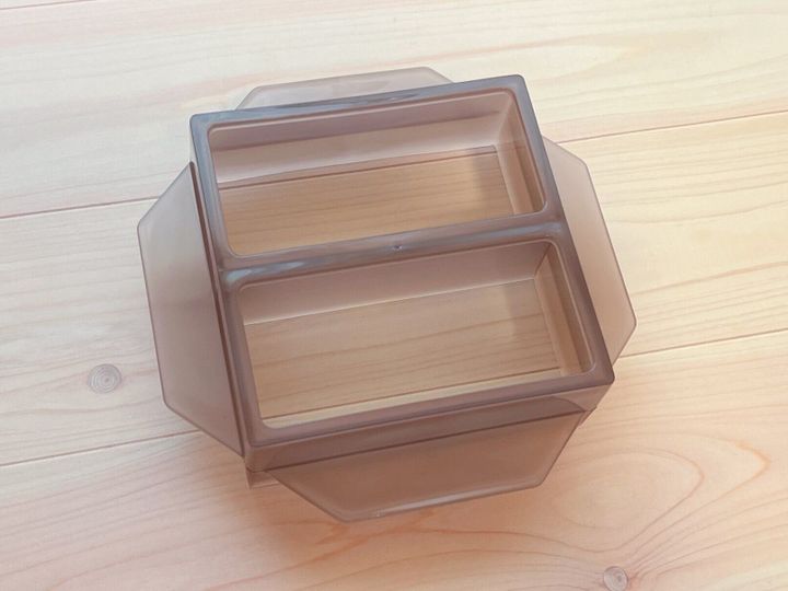 ぎゅっと押すだけでパックサンドができる!