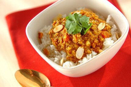 トマトキーマカレー