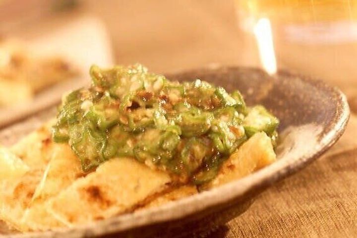 焼き油揚げのオクラがけ