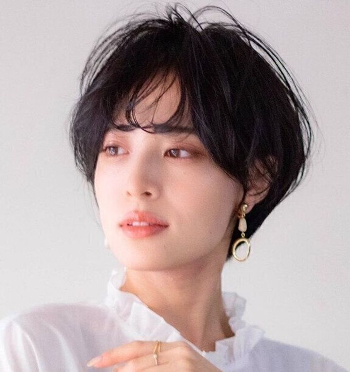 程よく女性らしさを演出!クールなショートヘア