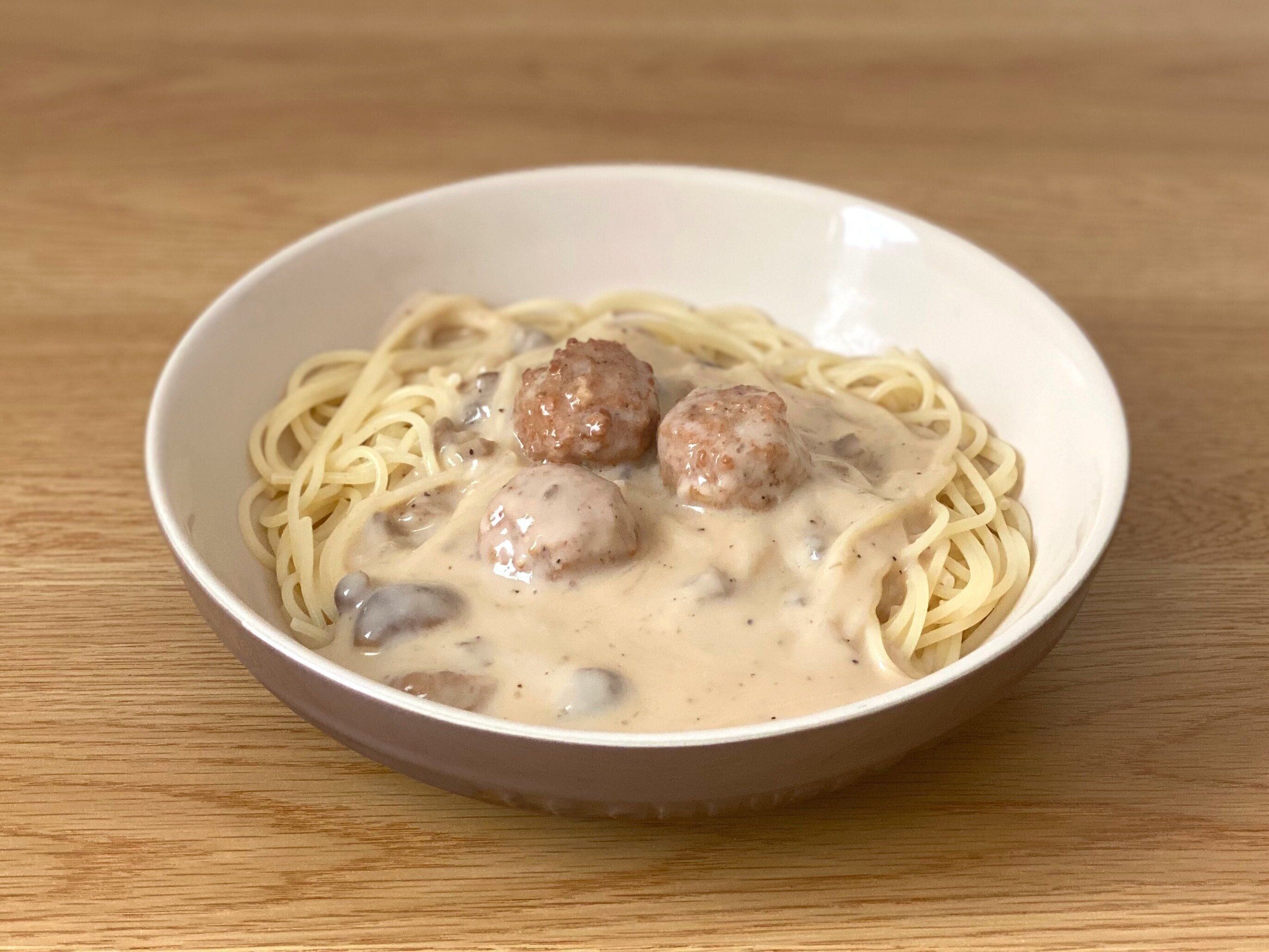 ミートボールクリームパスタソース