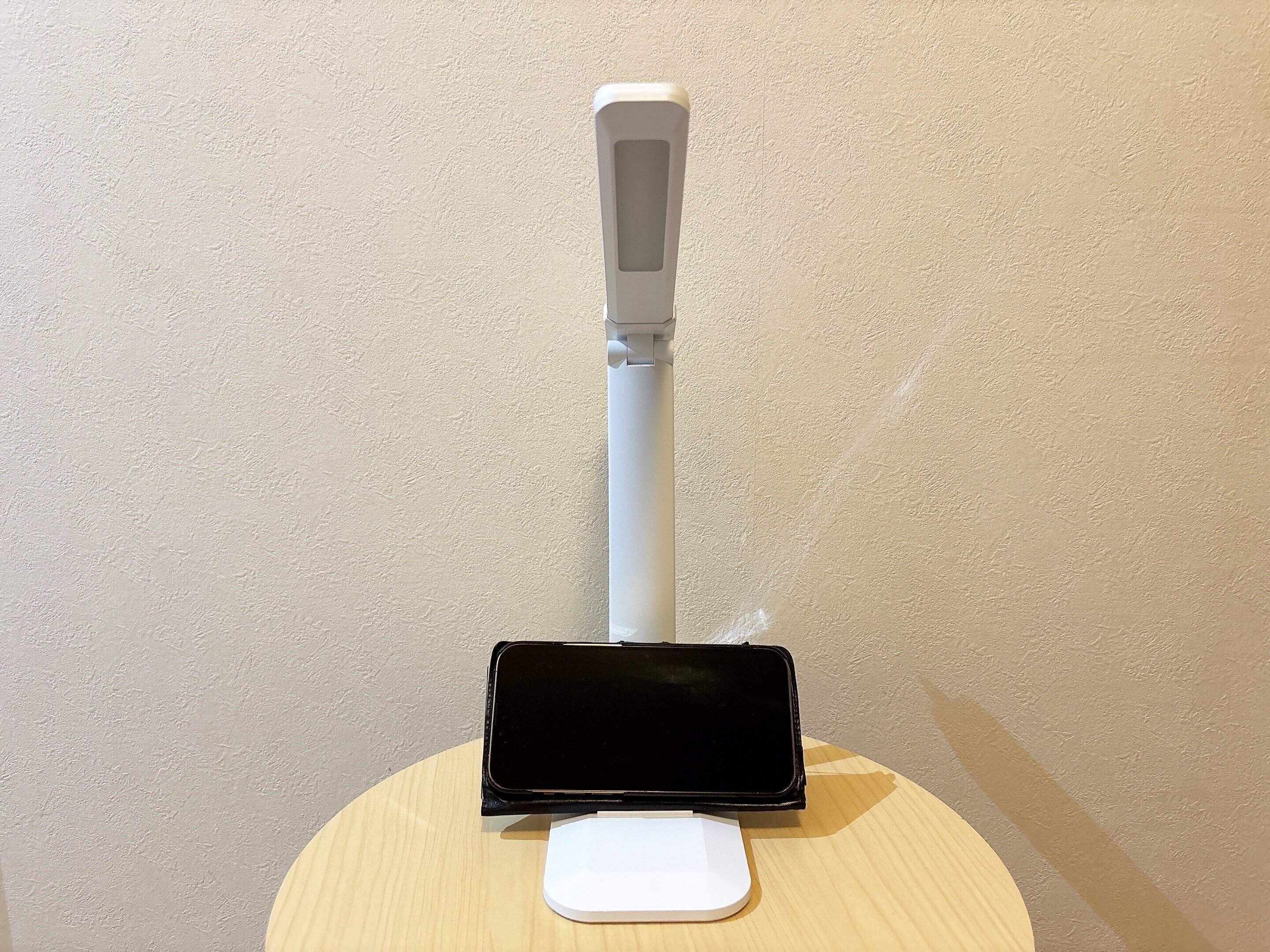 ダイソーデスクライト