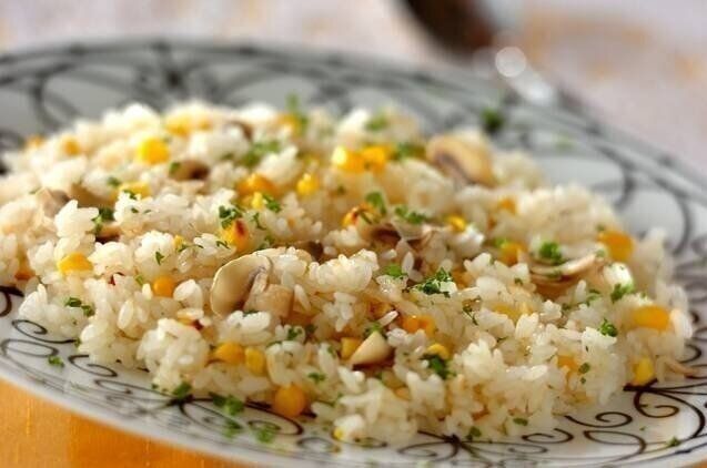  トウモロコシとマッシュルームのピラフ