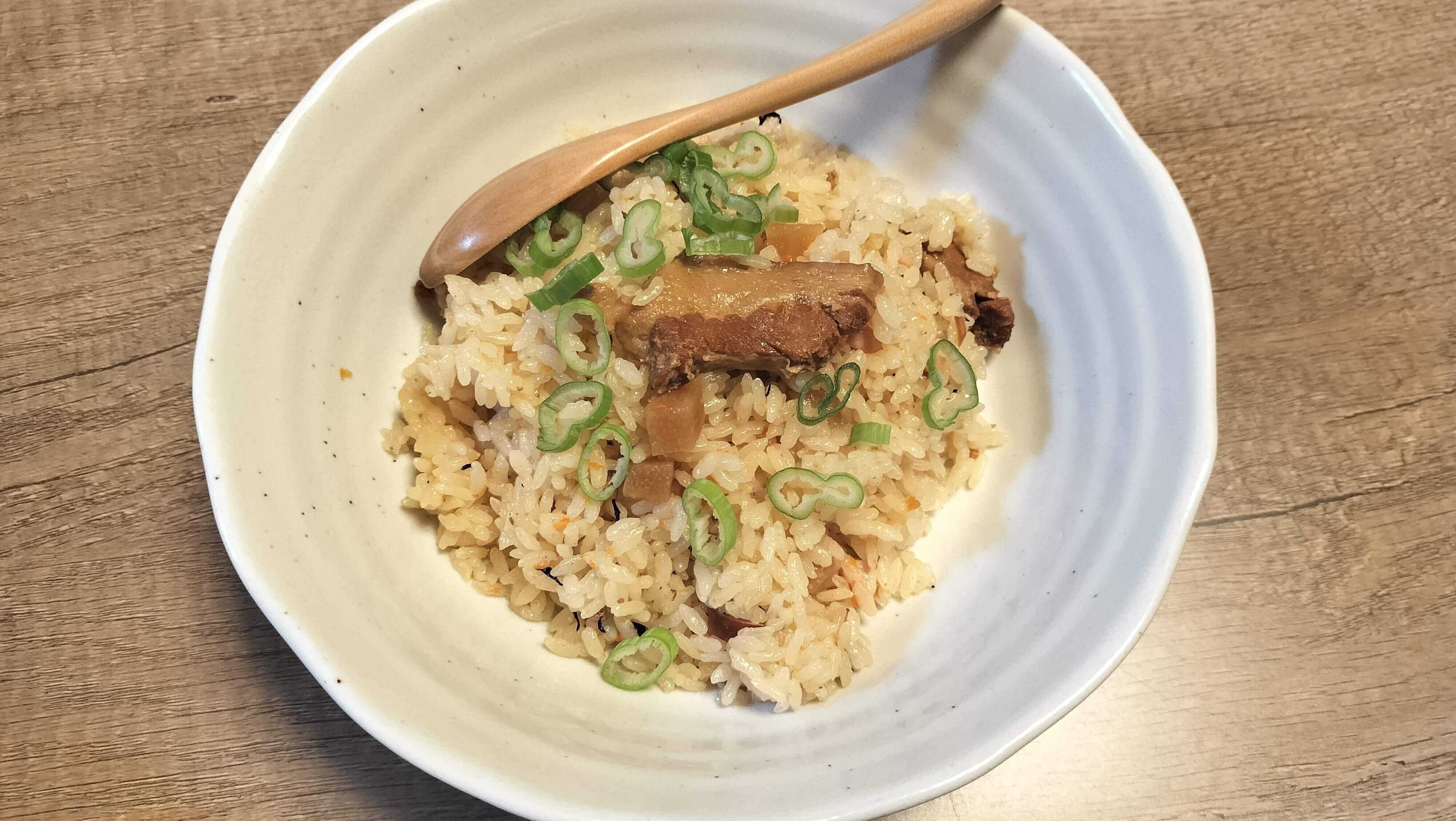 ラフテーいりの炊き込みごはん