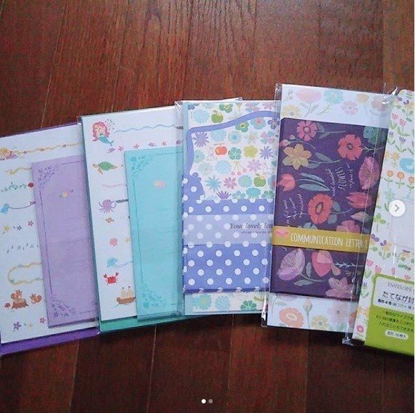 便箋買うならセリアへgo 選べるセリアのレターセット サンキュ