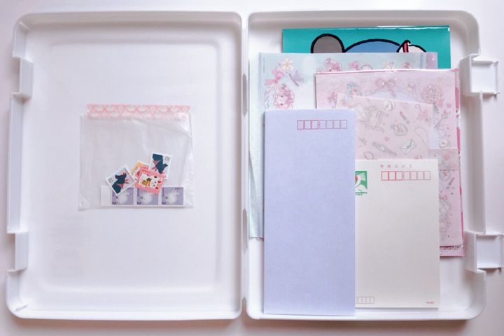 セリアで見つけた 抜群に使える白ケース サンキュ セリアで見つけた 抜群に使える白ケース サンキュ