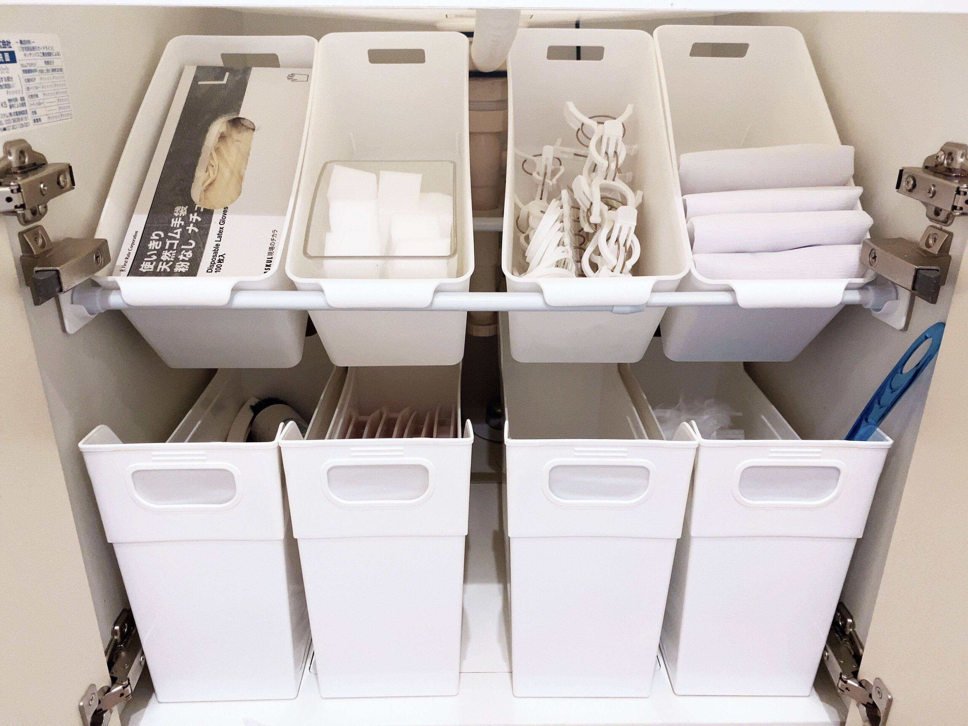 100均グッズの洗面所台下収納アイデア！すっきり片付き、取り出しやすい収納法