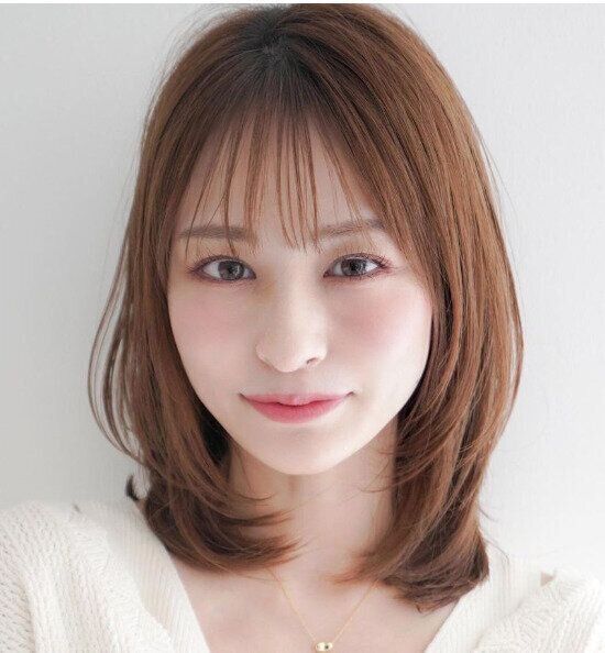 2Wayバングでアレンジ自在！ひし形ミディアムヘア