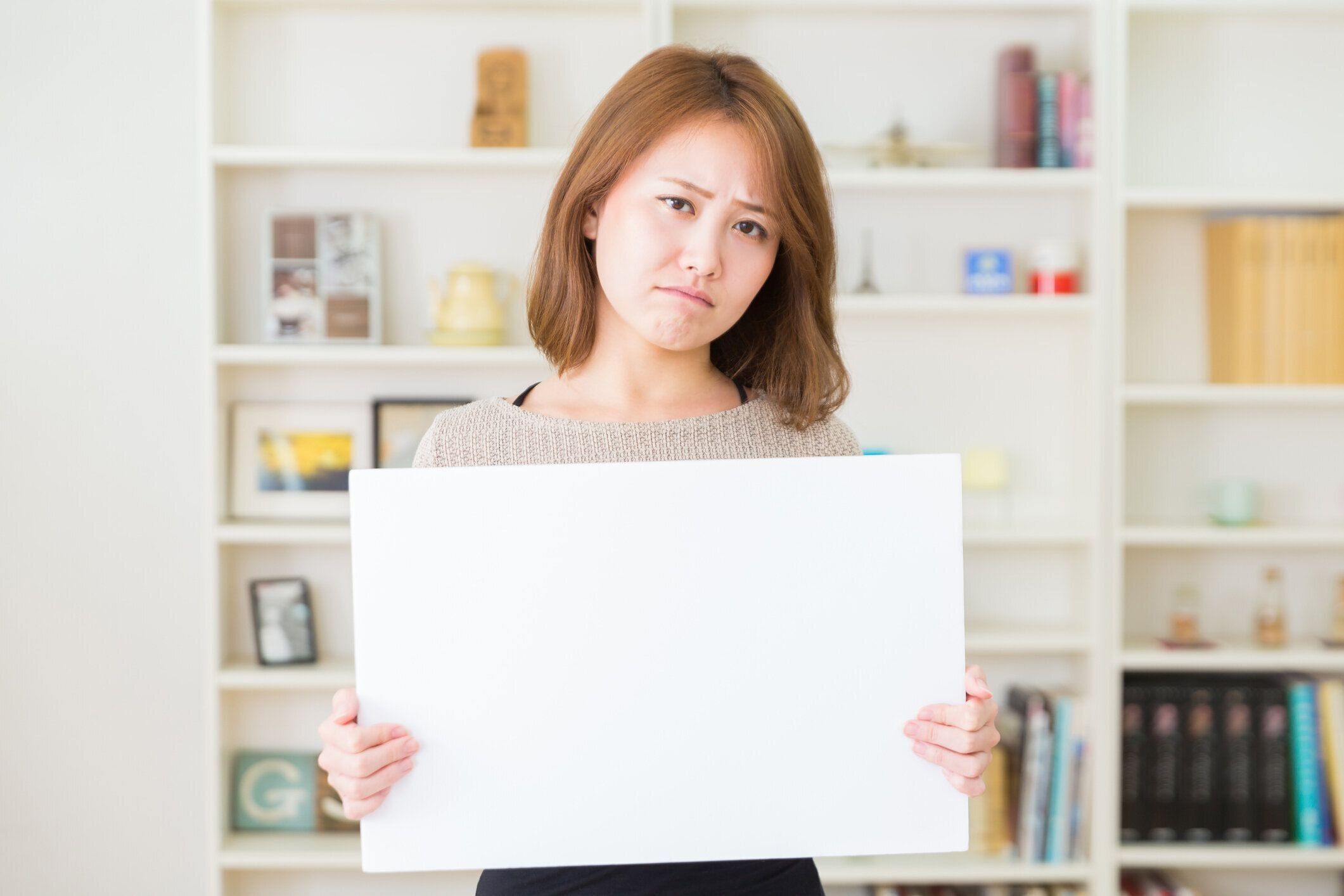 若い魅力的なアジアの女性