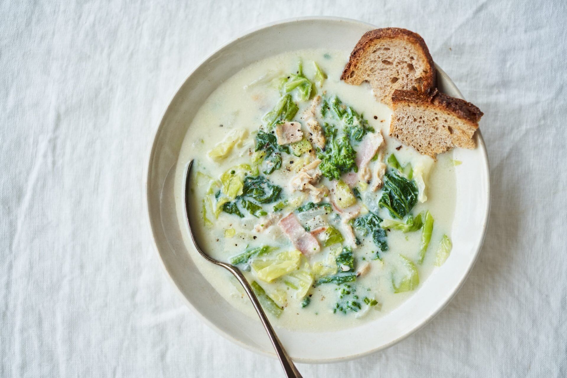 春野菜の塩麹クラムチャウダー