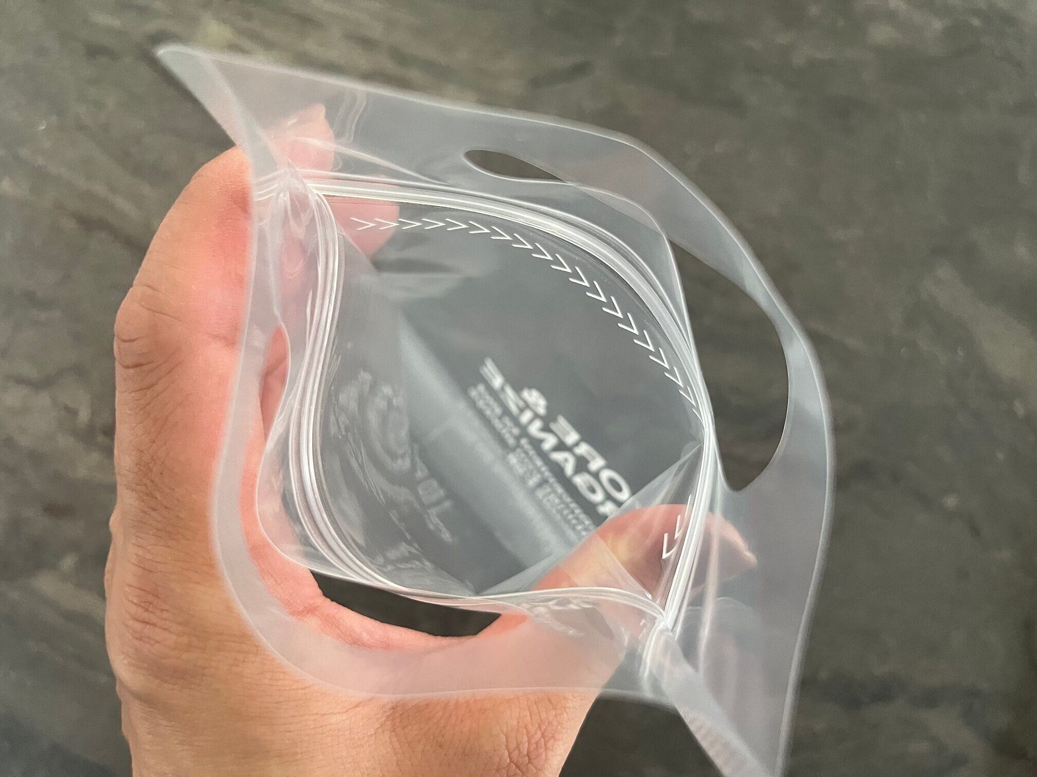 【ダイソー】「立つ」ストックバッグが便利！賢い使い方を整理収納のプロが解説