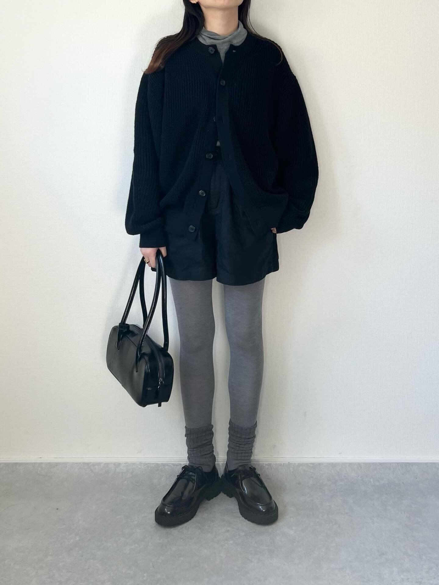 暖かくてお洒落！ユニクロを使った40代女性の「足元の寒さ対策」3つの最新テクニック