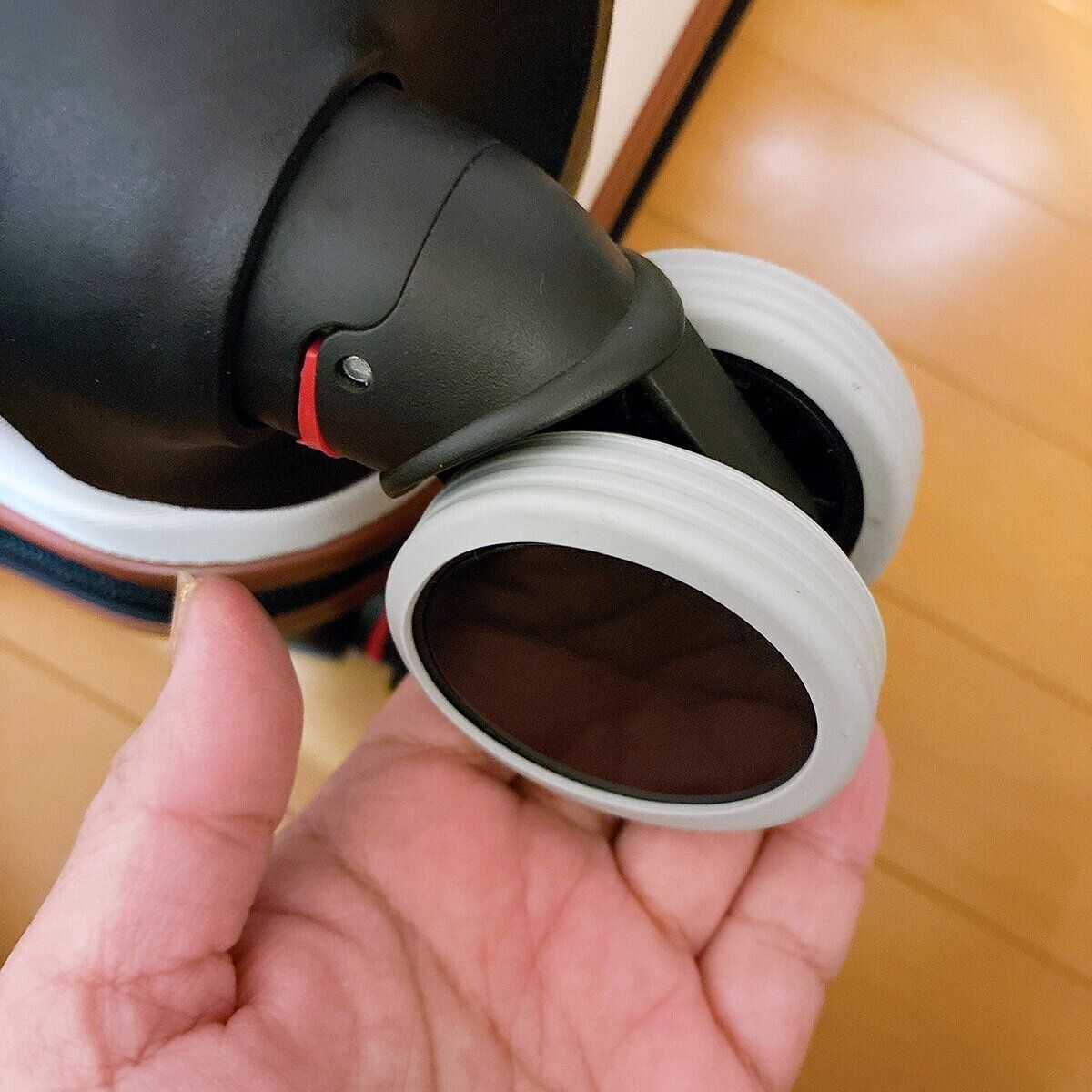 キャスターカバーをつけた様子