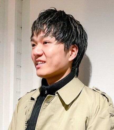 デザインが効いたモードウルフショート