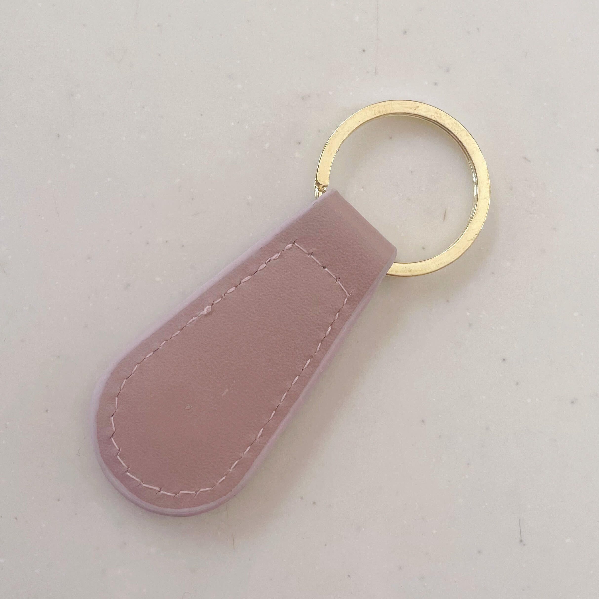 ダイソー　マグネットキーリング