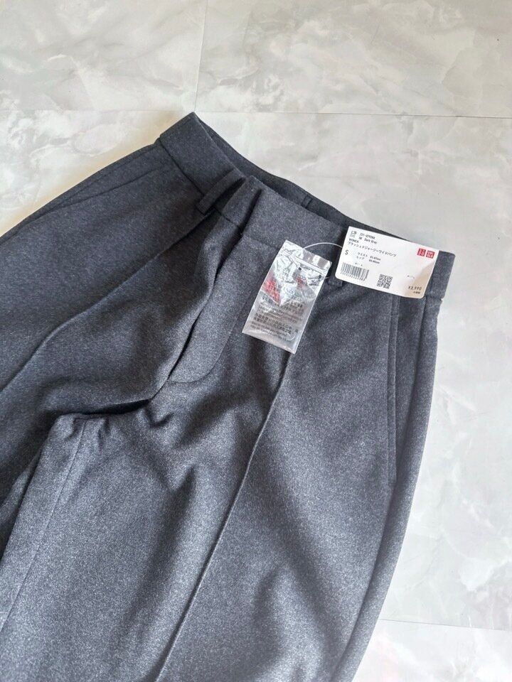 ユニクロ　ブラッシュドジャージーワイドパンツ