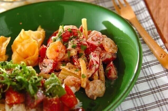 マカロニサラダ