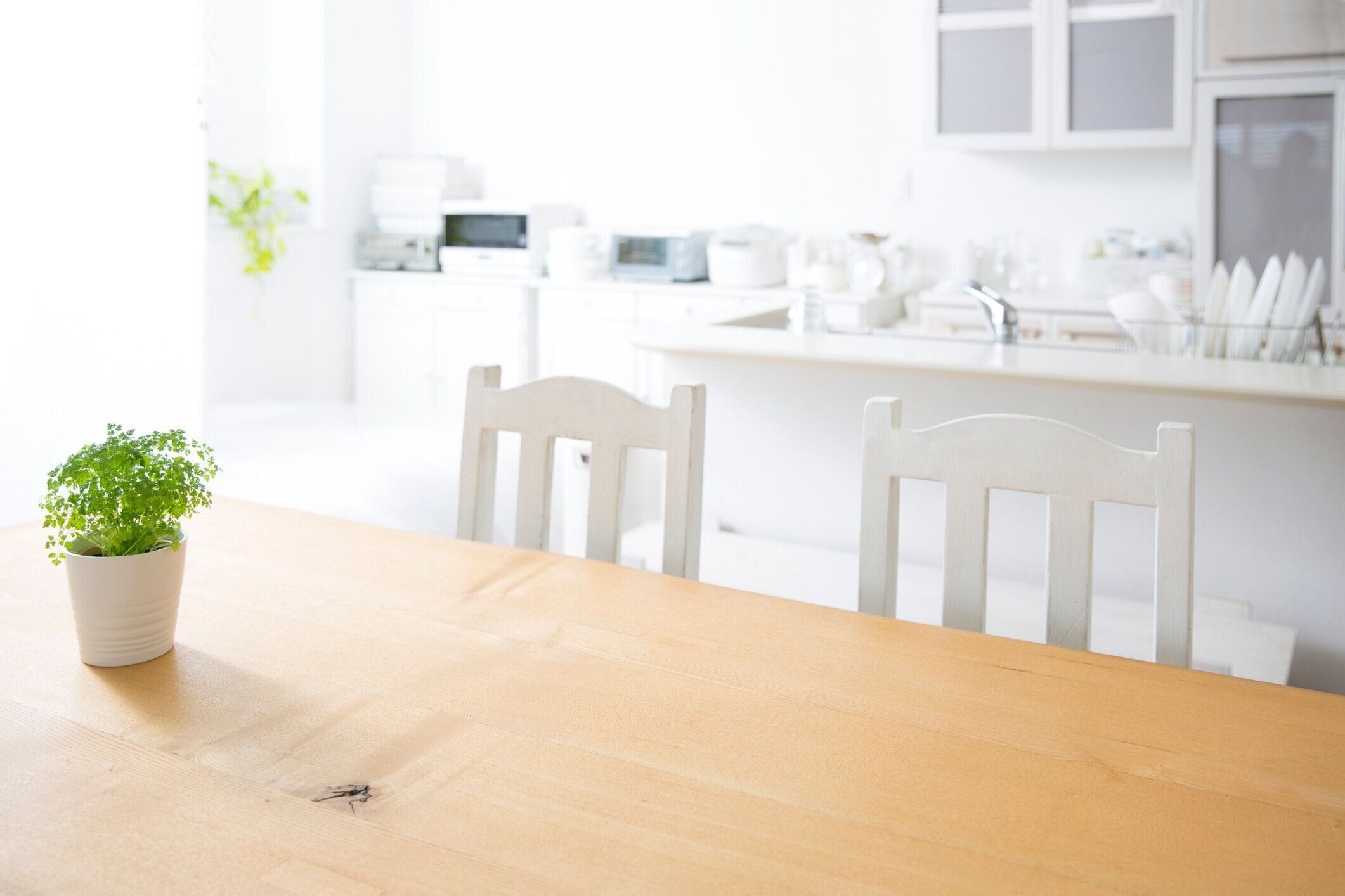 木製キッチンテーブル