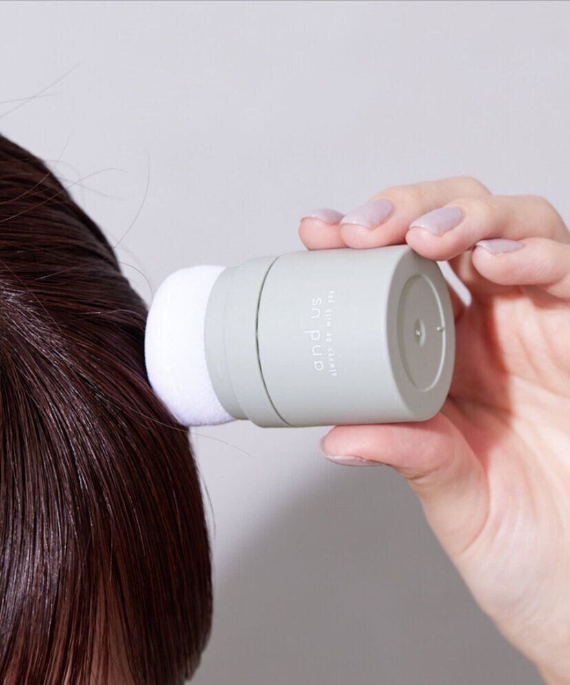  3COINS ヘアパウダー　前髪