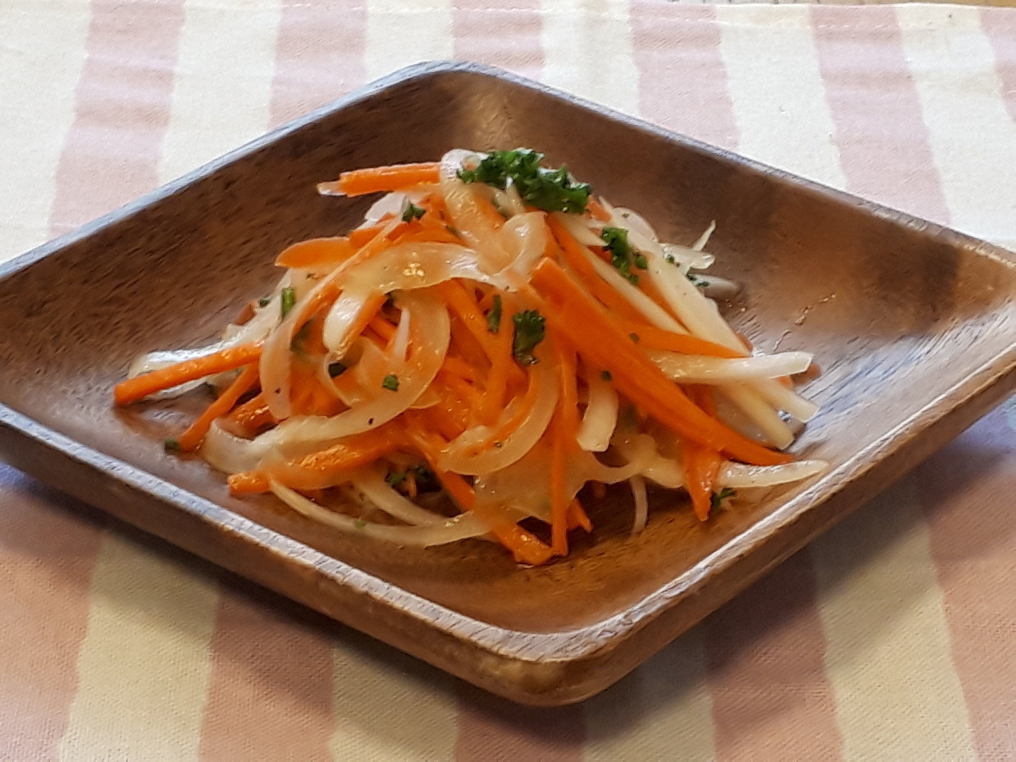 超簡単 切って かけるだけ 和えるだけ 新たまねぎのウマウマ副菜３選 サンキュ