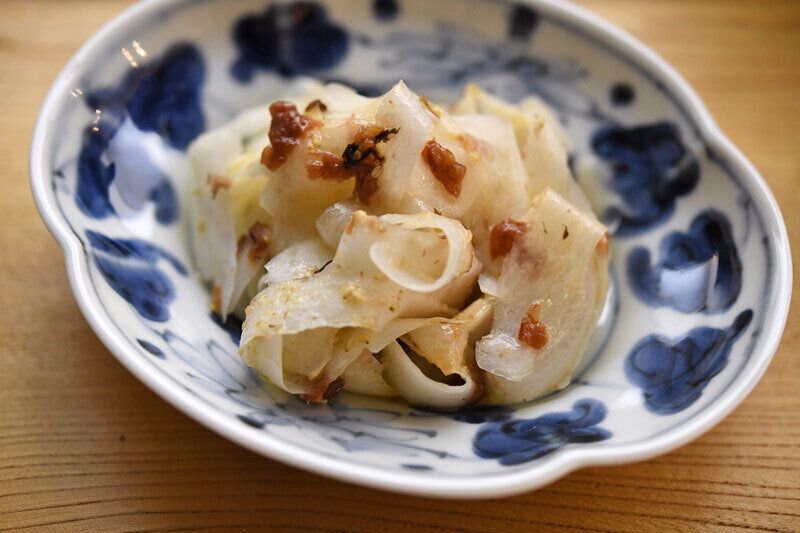 ピーラー大根の梅サラダ