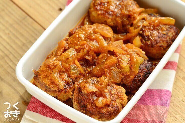 トマみそ煮込みハンバーグ