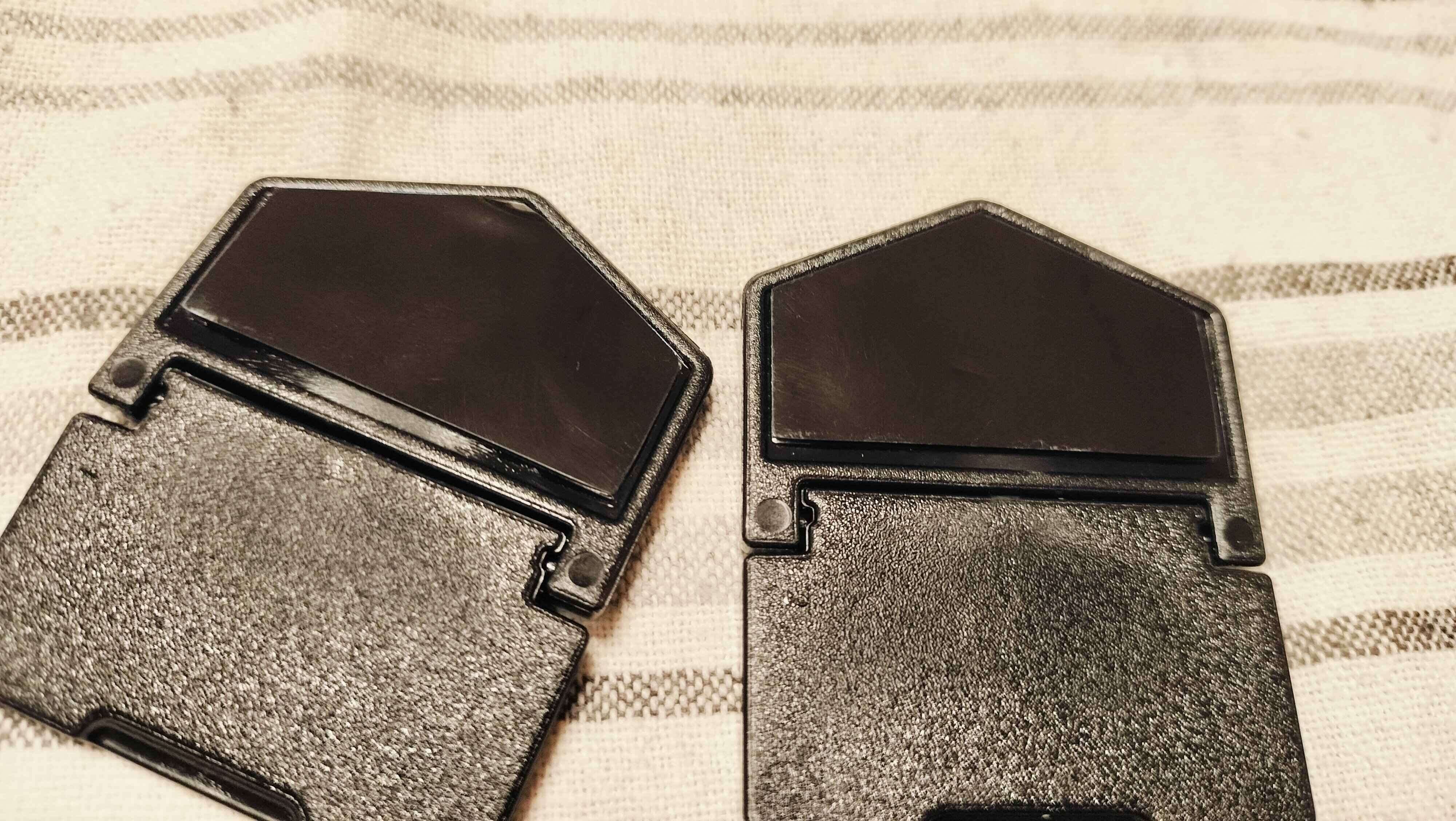 シールの取り付け完了したスタンド