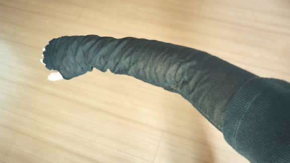 長い腕にもぴったりな長さのうでカバー