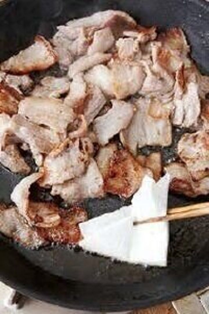 うまみ濃厚 すっきり味に 豚バラとトマトとオクラのさっぱり炒め サンキュ