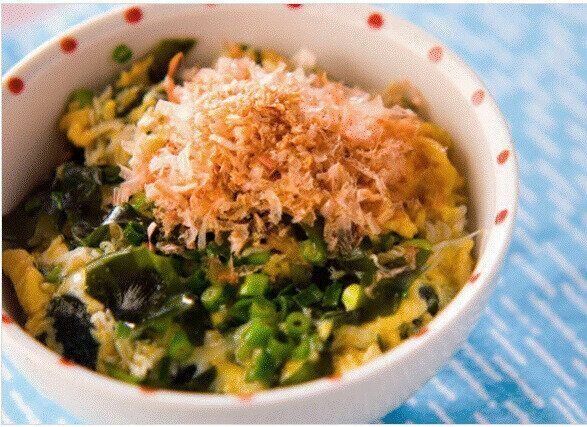 ジャコワカメ丼