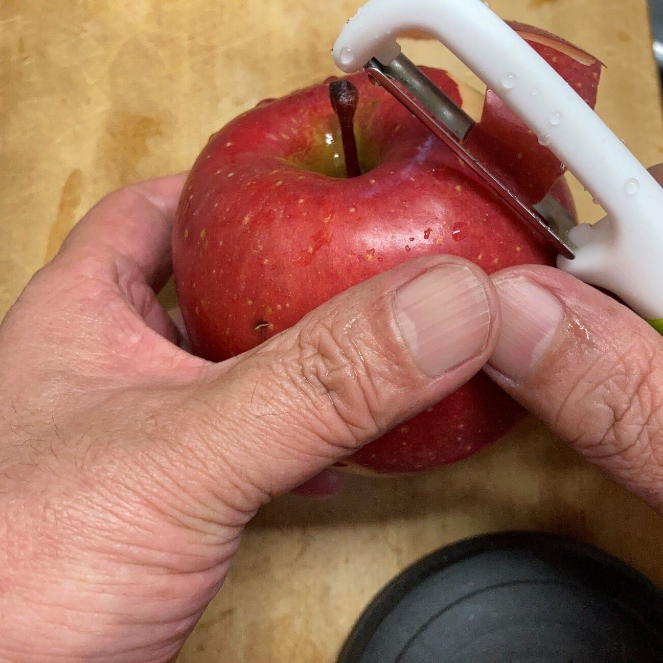 「横→たて」になっただけでここまで変わる!? 110円で幸せになれるダイソーの便利キッチングッズは絶対買いです