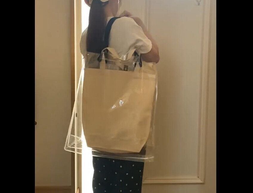 【3COINS】雨の日のライブも安心！クリアトートバッグカバー