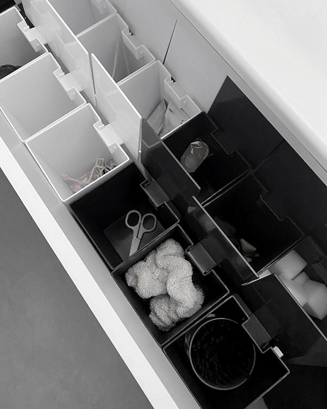 【セリア】かくかくしかくがスタイリッシュな収納