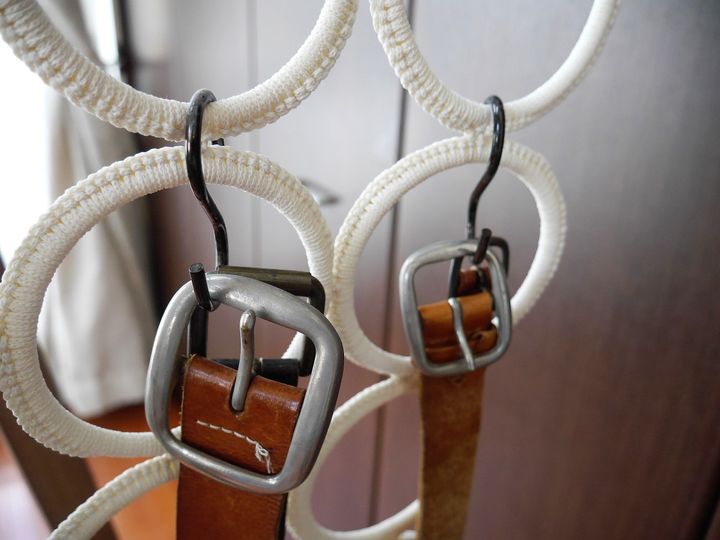 今すぐ真似したいネクタイ ベルトの賢い収納術 サンキュ 今すぐ真似したいネクタイ ベルトの賢い収納術 サンキュ