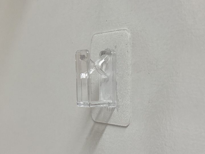 セリア粘着テープ輪ゴムホルダー
