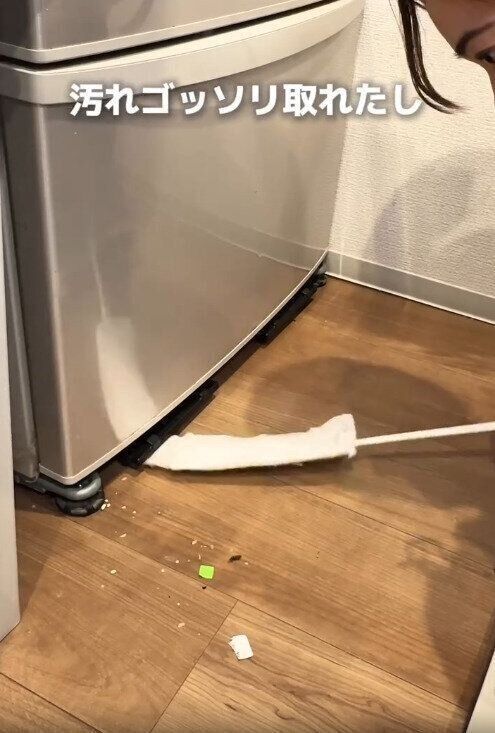 【ダイソー】これひとつで隙間のよごれがごっそり取れる