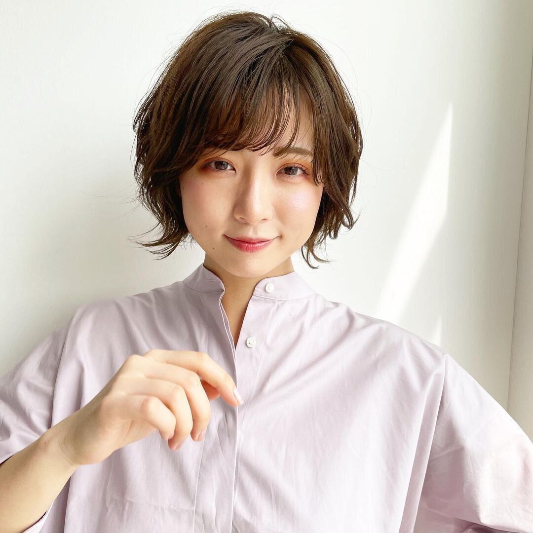 面長をカバーして美人40代に！ふんわりショートで全体を丸く