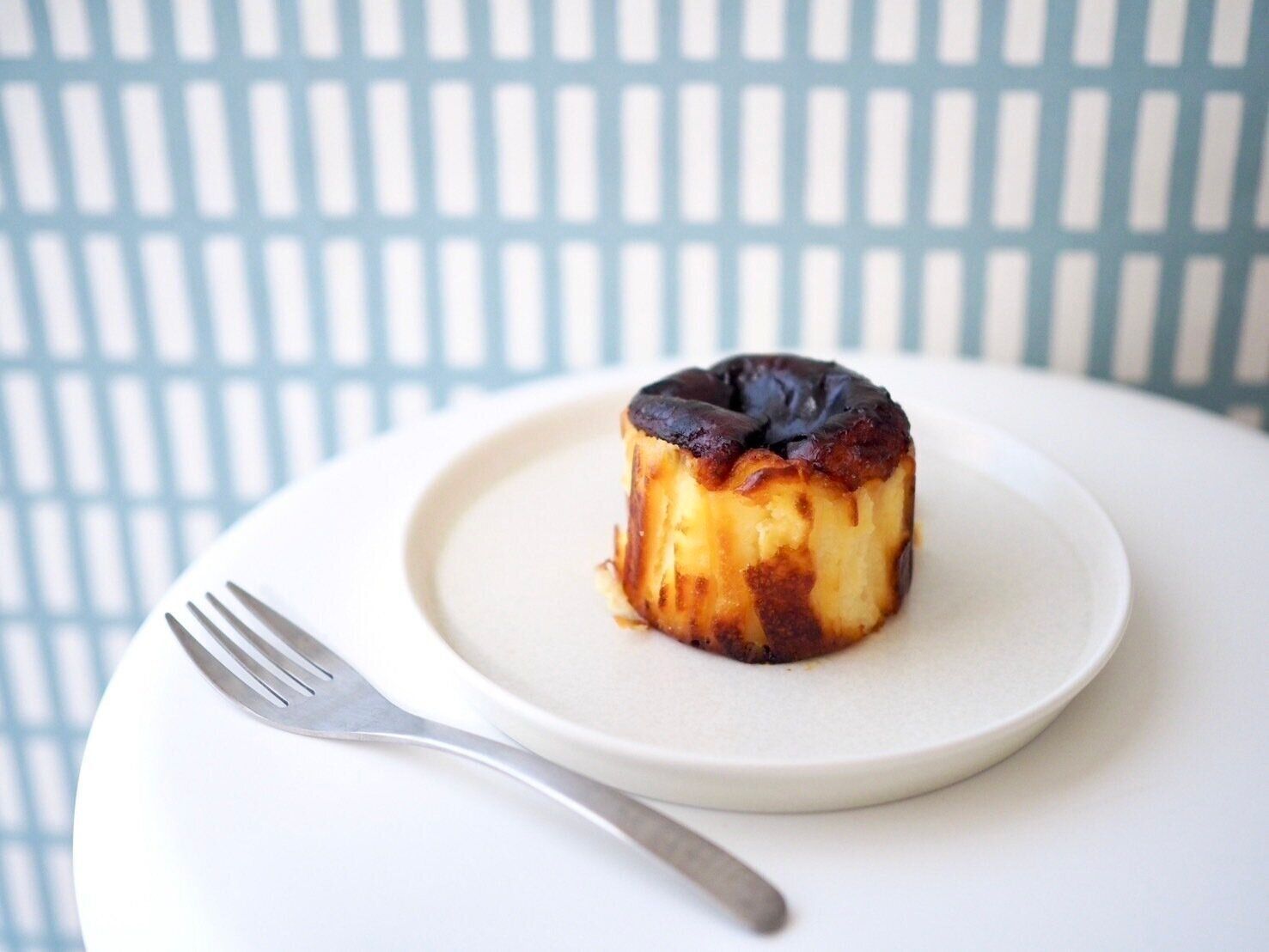 シャトレーゼ「半熟ガトーフロマージュ」商品写真