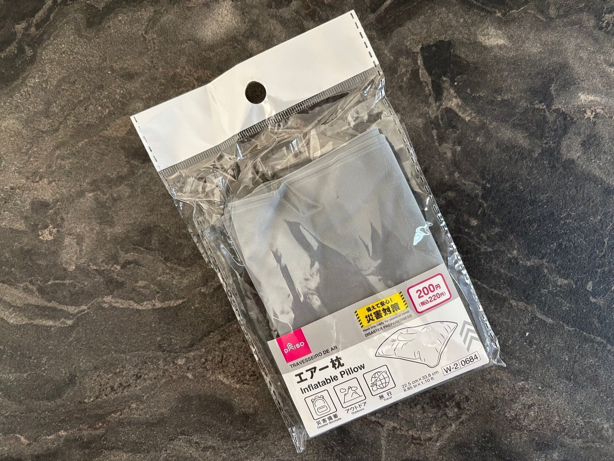 【ダイソーで揃う】アウトドアなどでの活躍はもちろん！防災グッズにもなる常備しておきたいおすすめアイテム5選