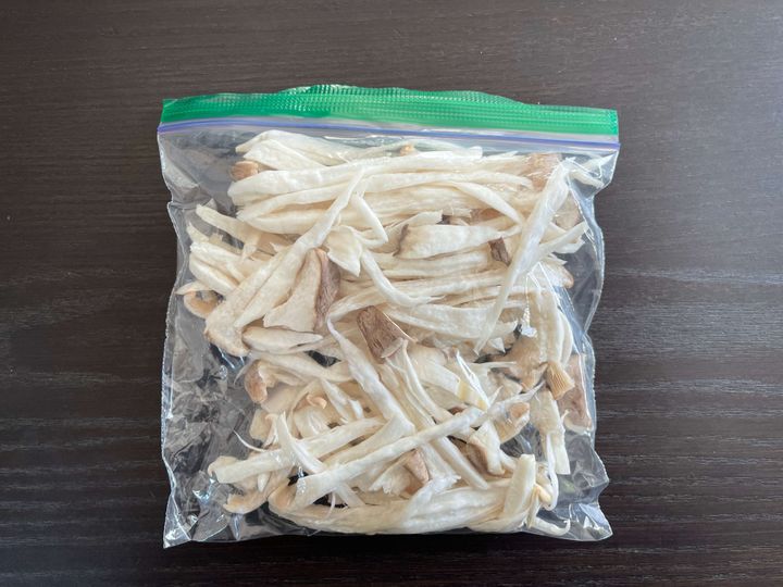 冷凍すればもっとおいしい 解凍不要 きのこは冷凍保存しよう サンキュ 冷凍すればもっとおいしい 解凍不要 きのこは冷凍保存しよう サンキュ