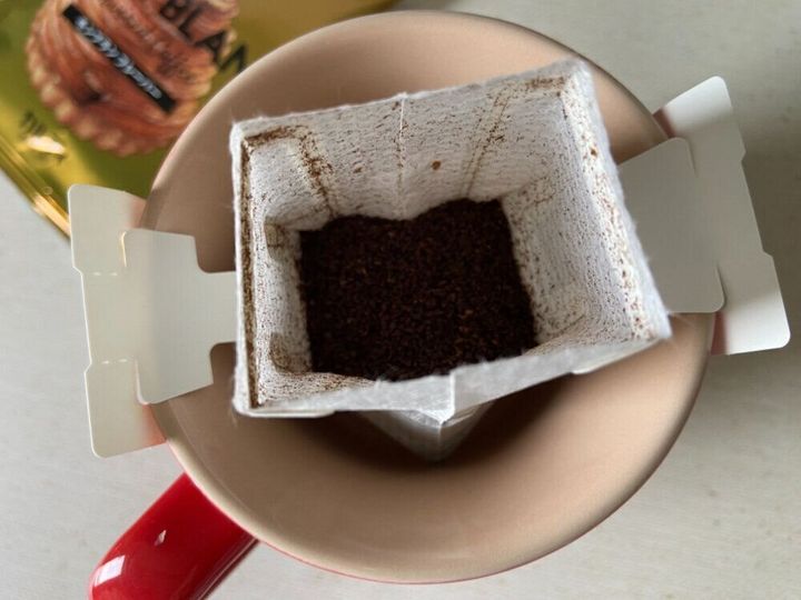 お湯を入れる