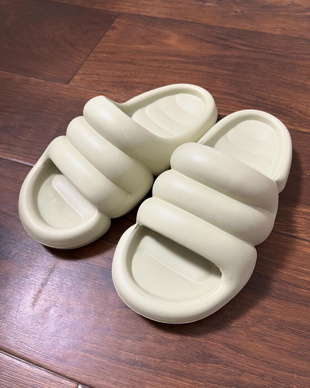 【ワークマン】まるでコロネのようなかわいいサンダルを発見！