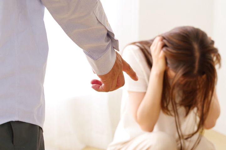 知らない間に被害者に!?妻と家族を苦しめる「不機嫌ハラスメント」の実情と対策を夫婦仲の専門家が解説