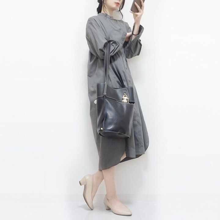 Uniqlo さりげなく気になる体形カバーもできて着回し力がかなり高い秋ワンピを発見 サンキュ Uniqlo さりげなく気になる体形カバーもできて着回し力がかなり高い秋ワンピを発見 サンキュ