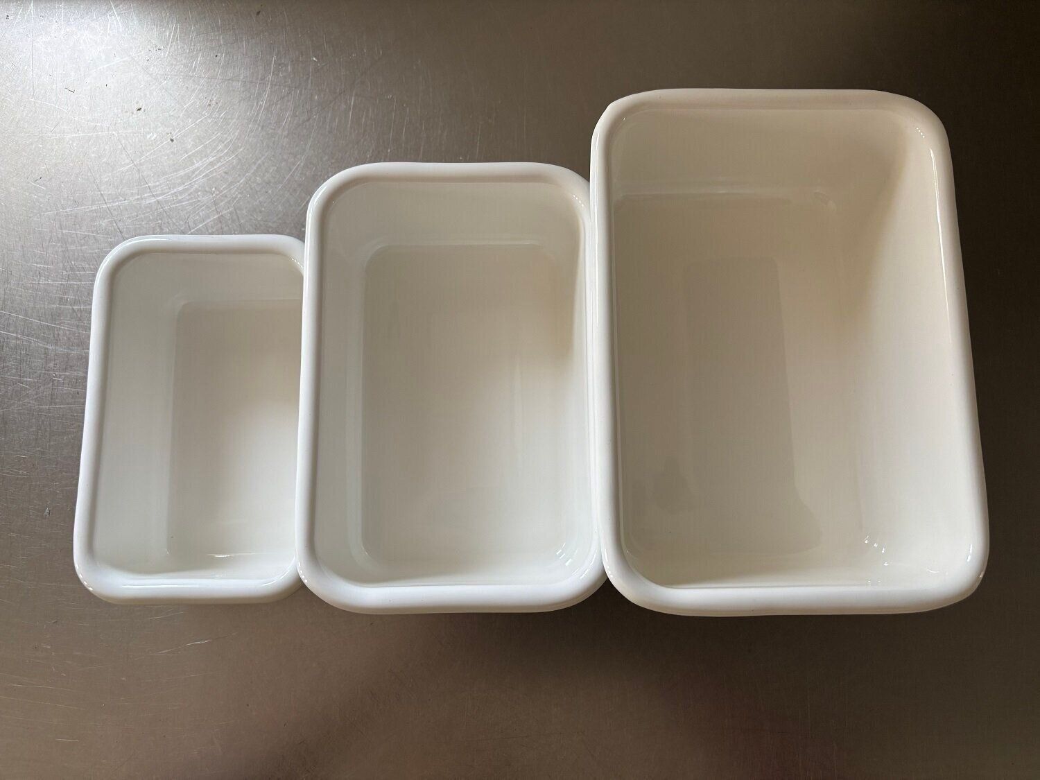 【3COINS】グレー色がかわいすぎる！機能もうれしいホーロー容器